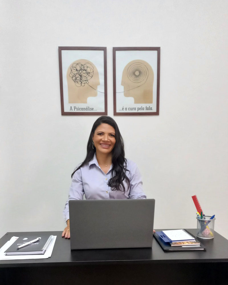 Sandra Ferreira - Psicanalista